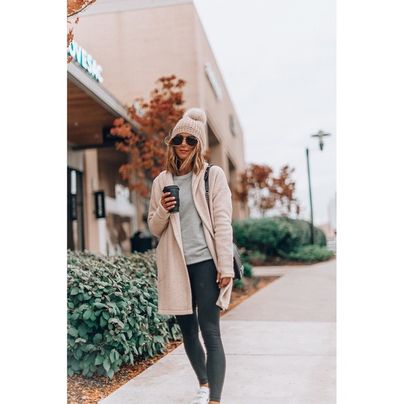 Lululemon Jackets & Blazers - Lululemon Sherpa Fleece Wrap Women 4 Beige Shawl Collar Thumbhole Long Jacket